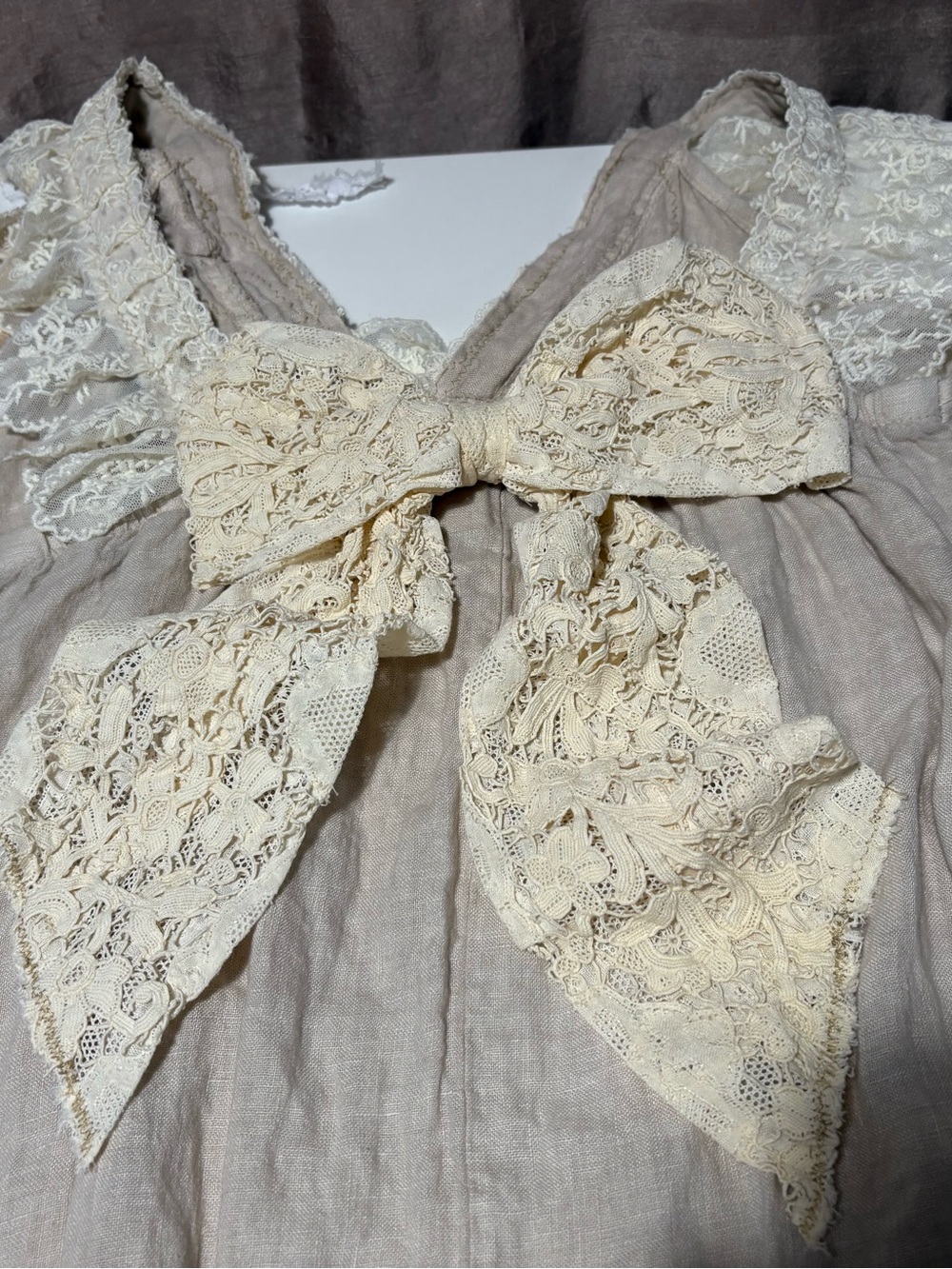 Vtg  Lace Italian Linen V-Neck Upcycled Dress Handmade Sz Med Slight Low Hem - Picture 7 of 14